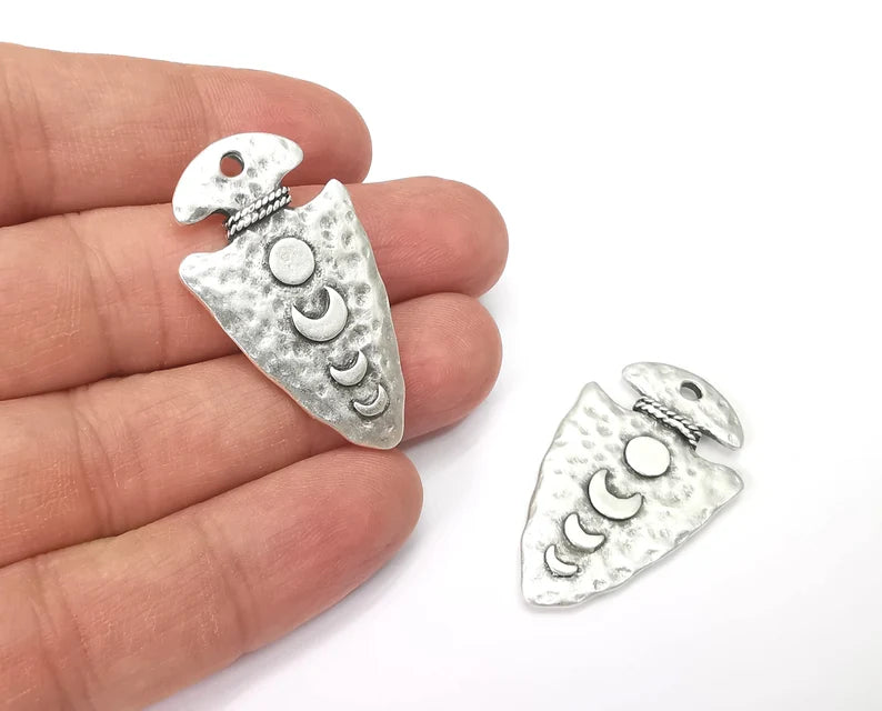 Crescent Moon Arrowhead Charms The phases of the moon, Hammered Ethnic Antique Silver Plated (Double sided) (41x23mm) G27943