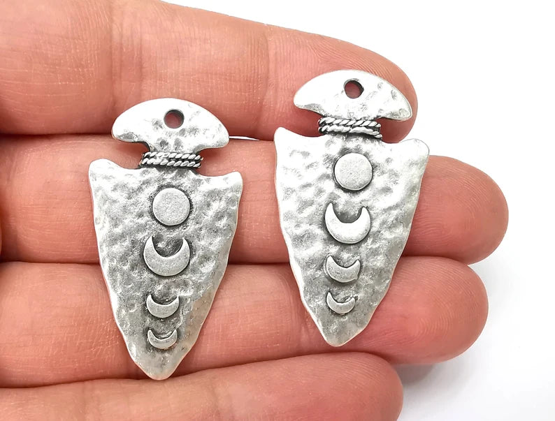 Crescent Moon Arrowhead Charms The phases of the moon, Hammered Ethnic Antique Silver Plated (Double sided) (41x23mm) G27943