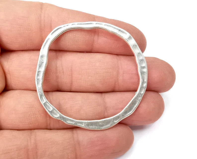 Hammered Circle Findings Antique Silver Plated Circle (50 mm) G27949