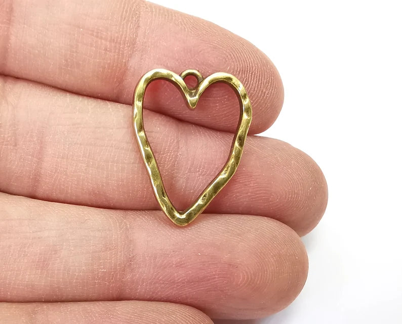 Heart Charms Antique Bronze Plated Charms (24x18mm) G27849