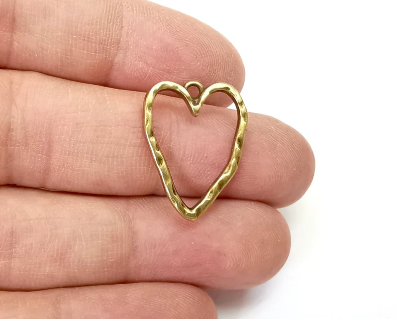 Heart Charms Antique Bronze Plated Charms (24x18mm) G27849