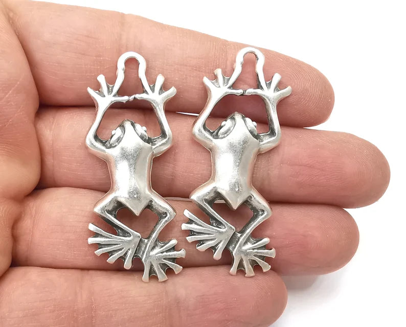 Frog Charms, Dangle Earring, DIY Charms, Antique Silver Plated Pendant (50x20mm) G27861