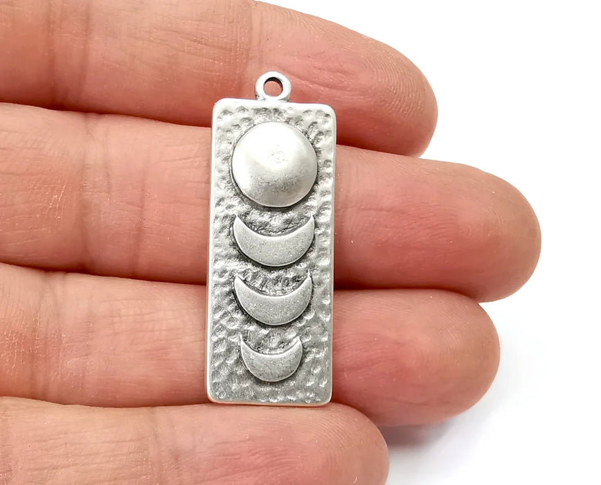 Moon Hammered Charms State of The Moon Crescent Pendant Antique Silver Plated Charms (39x15mm) G27992