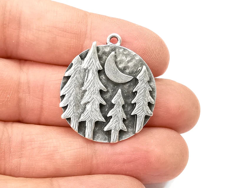 Forest Landscape Pine Tree Crescent Moon Round Charms Pendant Antique Silver Plated Charms (31x28mm) G27994