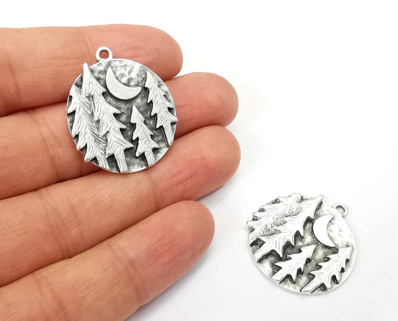 Forest Landscape Pine Tree Crescent Moon Round Charms Pendant Antique Silver Plated Charms (31x28mm) G27994