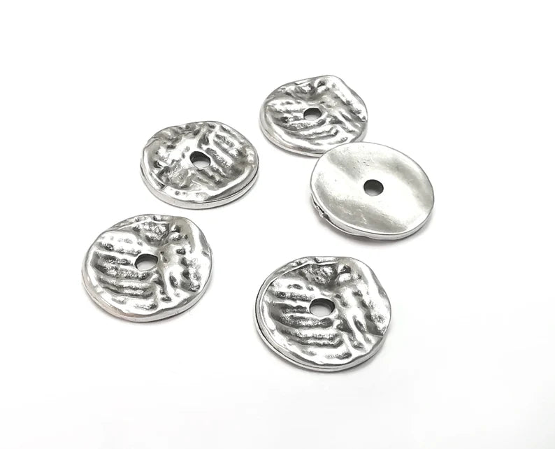 Hammered Circle Wavy Disc Charms Antique silver plated Findings (17 mm) G27918