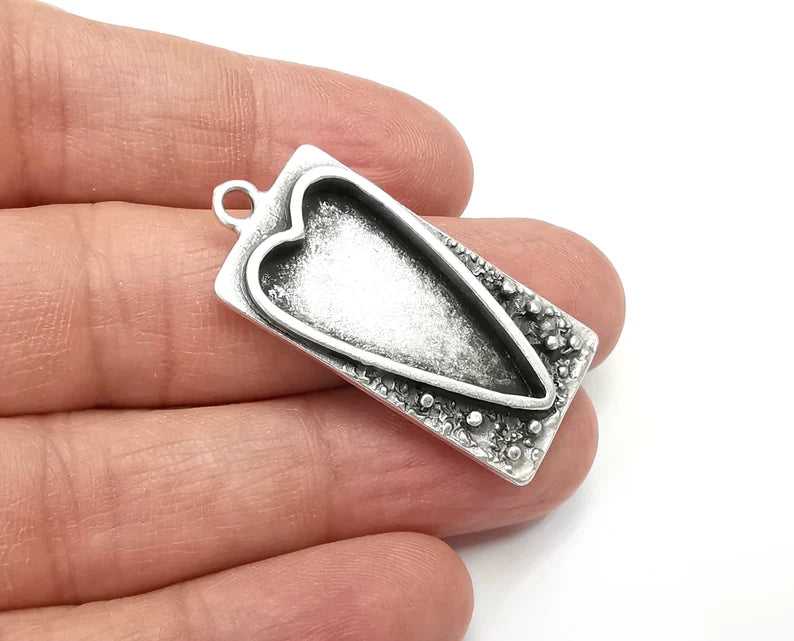 Heart Rectangle Pendant Blank Resin Bezel Mounting Cabochon Base Setting Antique Silver Plated Charms 38x18mm (28x14mm Blank) G27963