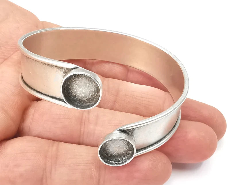 Silver Bracelet Blank Cuff Bezel Cabochon Base Resin Mountings Adjustable Antique Silver Plated Brass Bracelet (11mm Blanks) G28119