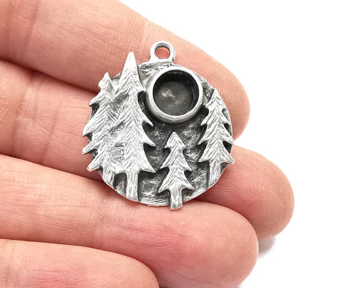 Pine Tree Round Charms Blank Resin Bezel Mosaic Mountings Cabochon Setting Antique Silver Plated Charms (32x28mm)(8mm Blank) G27981