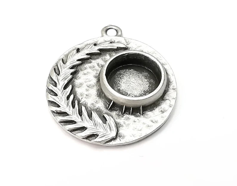 Fern Leaf Feather Charms Disc Silver Blank Bezel Pendant Antique Silver Plated (10mm Blank) G28127