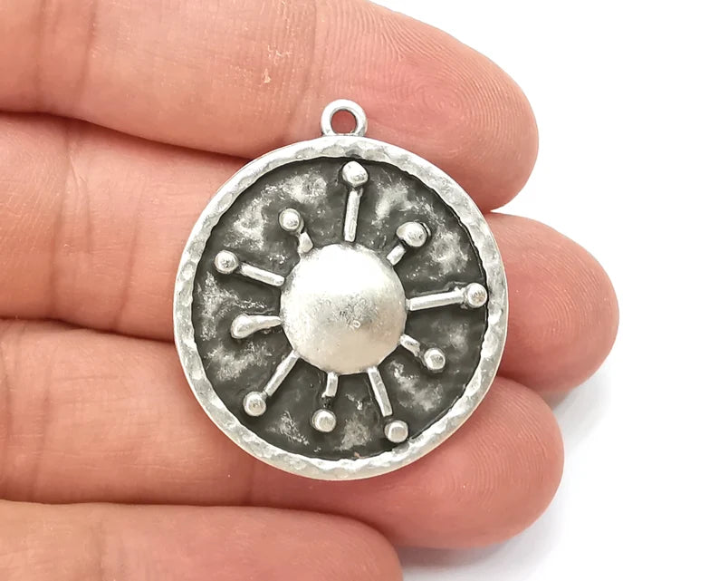 Sun Hammered Charms Pendant Antique Silver Plated (34x30mm) G28130