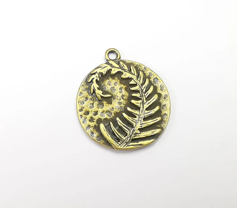 Fern Leaf Charms Hammered Disc Pendant Antique Bronze Plated Plated (28x24mm) G28160