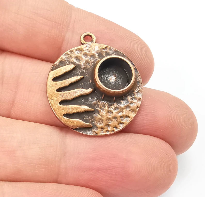 Sun and Moon Charms Blank Resin Bezel Mounting Cabochon Base Setting Antique Copper Plated (8mm Blank) G28163
