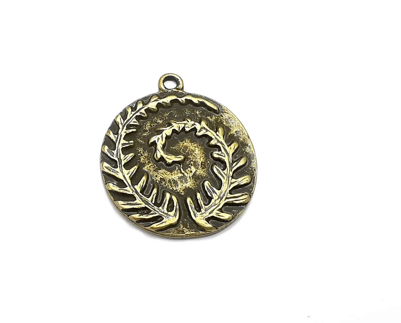 Fern Leaf Charms Hammered Disc Pendant Antique Bronze Plated (28x24mm) G28171