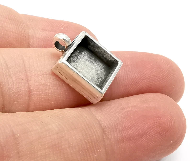 Square Pendant Blanks Resin Bezel Base Mosaic Mountings Antique Silver Plated (10mm Blank Size) G28199