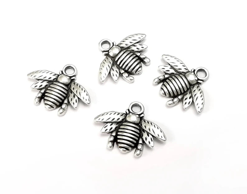 Honey Bee Charms Antique Silver Plated (20x16mm) G28143