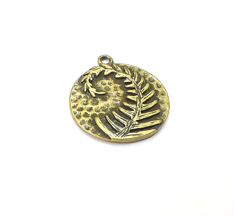 Fern Leaf Charms Hammered Disc Pendant Antique Bronze Plated Plated (28x24mm) G28160