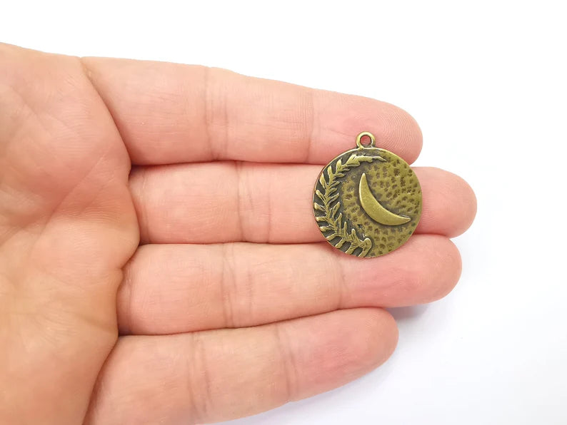 Fern Leaf and Moon Charms Hammered Crescent Pendant Antique Bronze Plated Plated (29x25mm) G28162