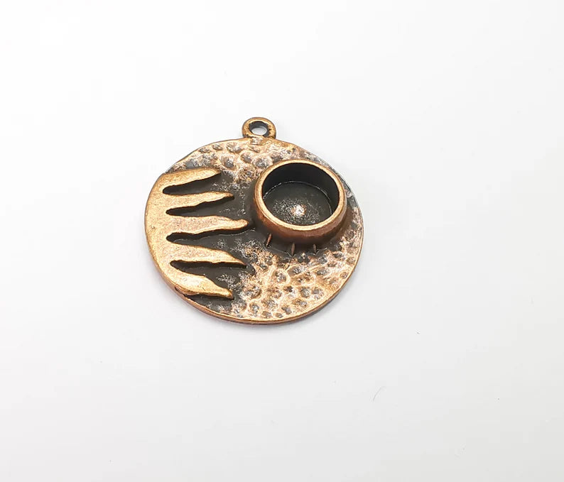 Sun and Moon Charms Blank Resin Bezel Mounting Cabochon Base Setting Antique Copper Plated (8mm Blank) G28163