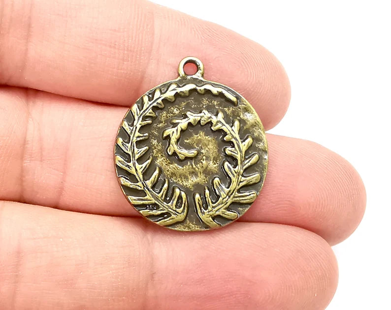 Fern Leaf Charms Hammered Disc Pendant Antique Bronze Plated (28x24mm) G28171