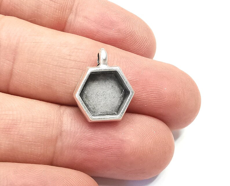 Hexagonal Pendant Blanks, Resin Bezel Bases, Mosaic Mountings, Dry flower Frame, Polymer Clay base, Antique Silver Plated (10mm) G28378