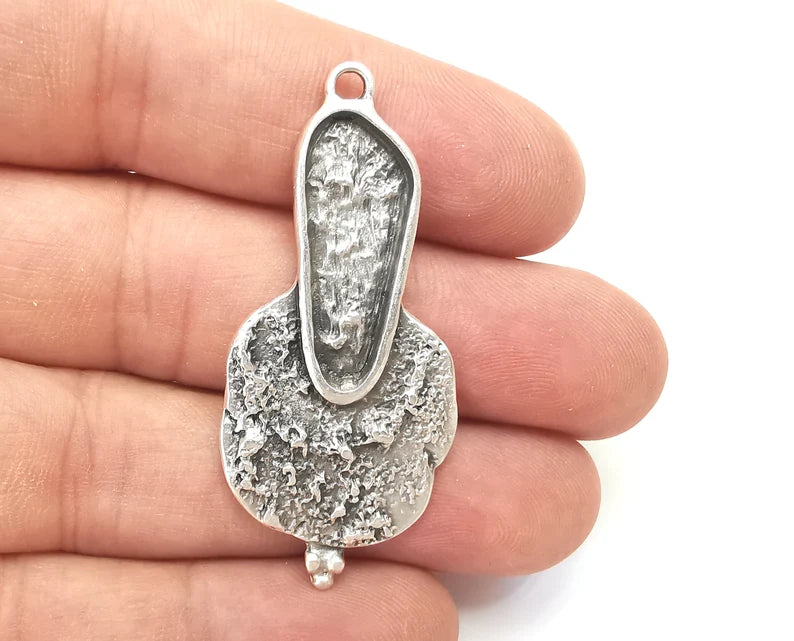 Organic Charms, Blank Base Bezel Setting, Antique Silver Plated Charms (25x10mm Blank ) G28412