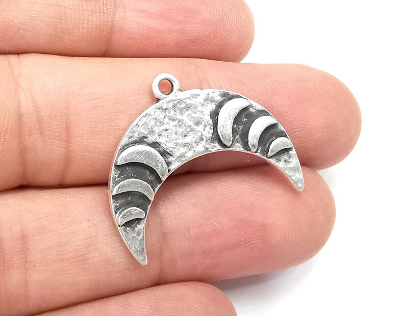 Crescent Charms Moon Pendant Antique Silver Plated (30x24mm) G28506