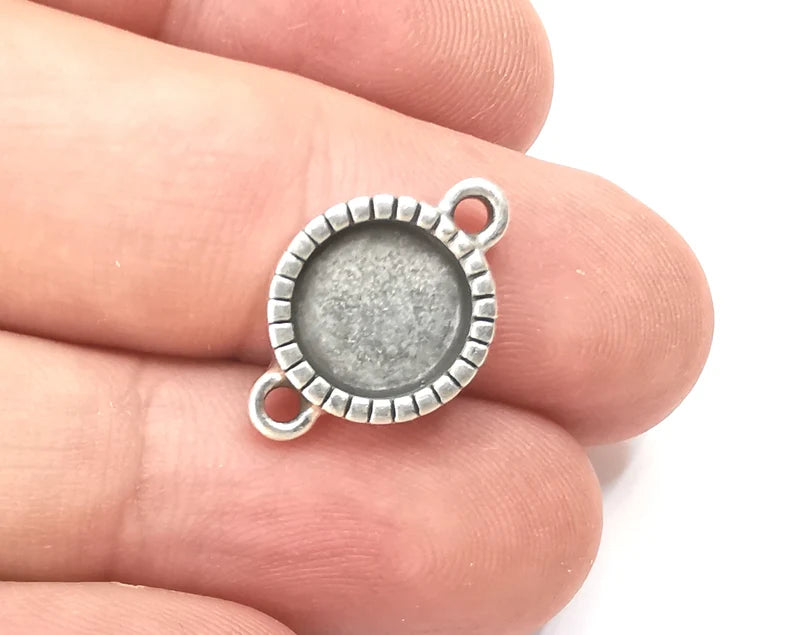 Round Pendant Connector Bezels, Resin Blank, inlay Mountings, Mosaic Frame, Cabochon Bases, Settings, Antique Silver Plated (10mm) G28539