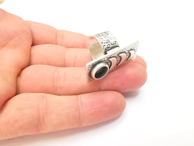 Crescent Moon Ring, The Phases of The Moon Ring Blank Setting, Cabochon Mounting, Adjustable Resin Base Bezels, Antique Silver (8mm) G28554