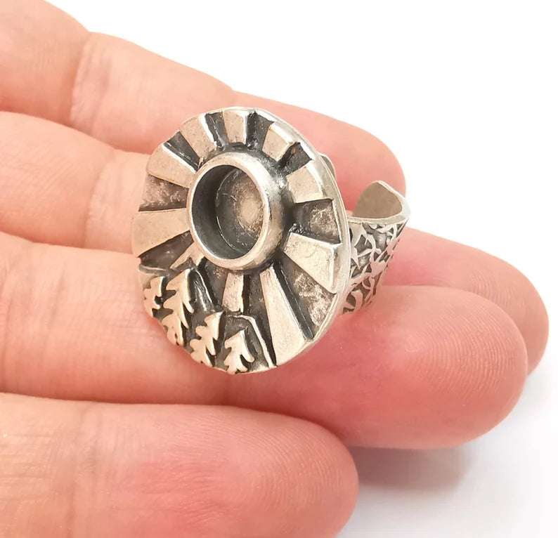 Sunlight Tree Jungle Mountain Ring Blank Setting, Cabochon Mounting, Adjustable Resin Ring Base Bezels, Antique Silver Plated (8mm) G28555