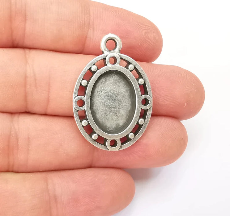 Oval Bezels, Resin Blank, inlay Mountings, Mosaic Pendant Frame, Cabochon Bases, Dry Flower Setting, Antique Silver Plated (18x13mm) G28567
