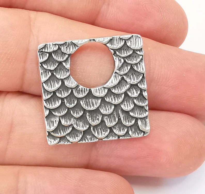 Feather Pattern Square Charms Antique Silver Plated Charms (25x25mm) G28583