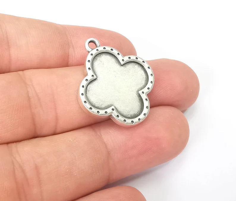 Plus Charms, Antique Silver Plated Charms (27x24mm) G28604