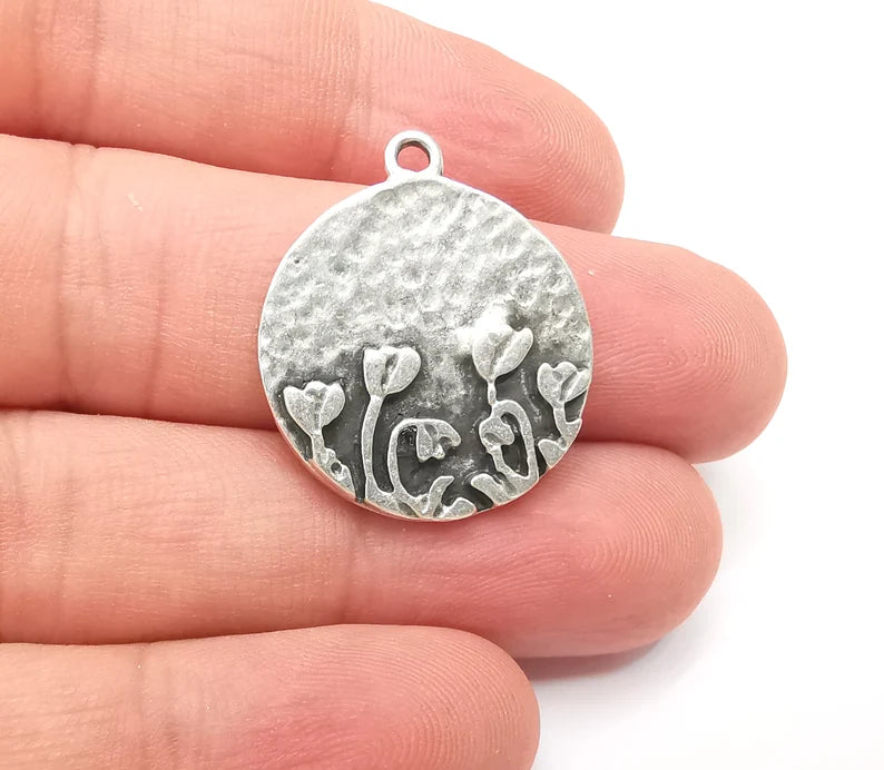 Flower Garden Charms Antique Silver Plated Hammered Charms (24mm) G28625