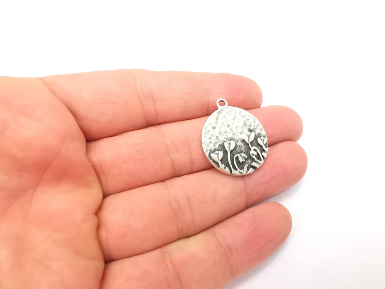 Flower Garden Charms Antique Silver Plated Hammered Charms (24mm) G28625