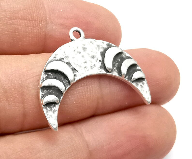 Crescent Charms Moon Pendant Antique Silver Plated (30x24mm) G28506