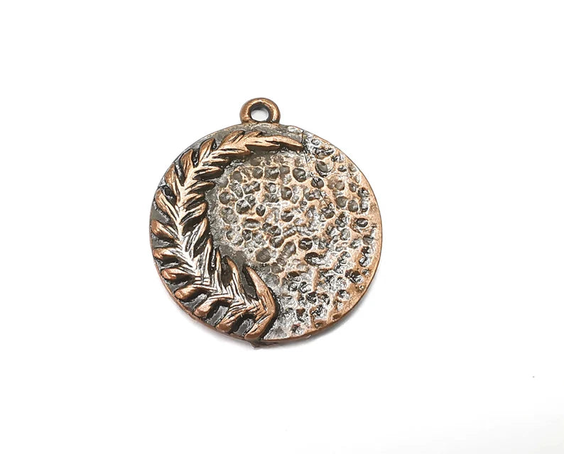Fern Leaf Charms Hammered Disc Pendant Antique Copper Plated (27x24mm) G28519
