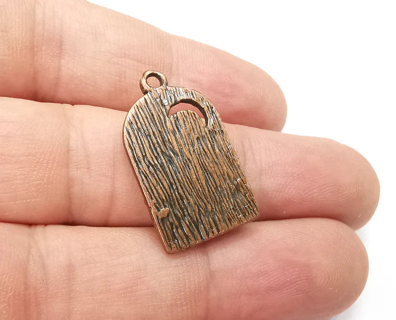 Flowers Charms Hammered Pendant Antique Copper Plated (27x16mm) G28521