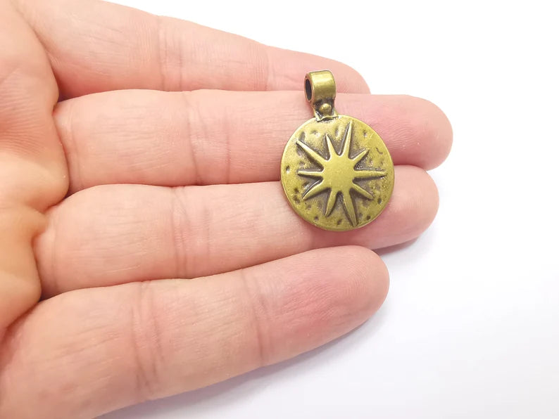 Star Charm, Sun Charms Antique Bronze Plated (32x22mm) G28645