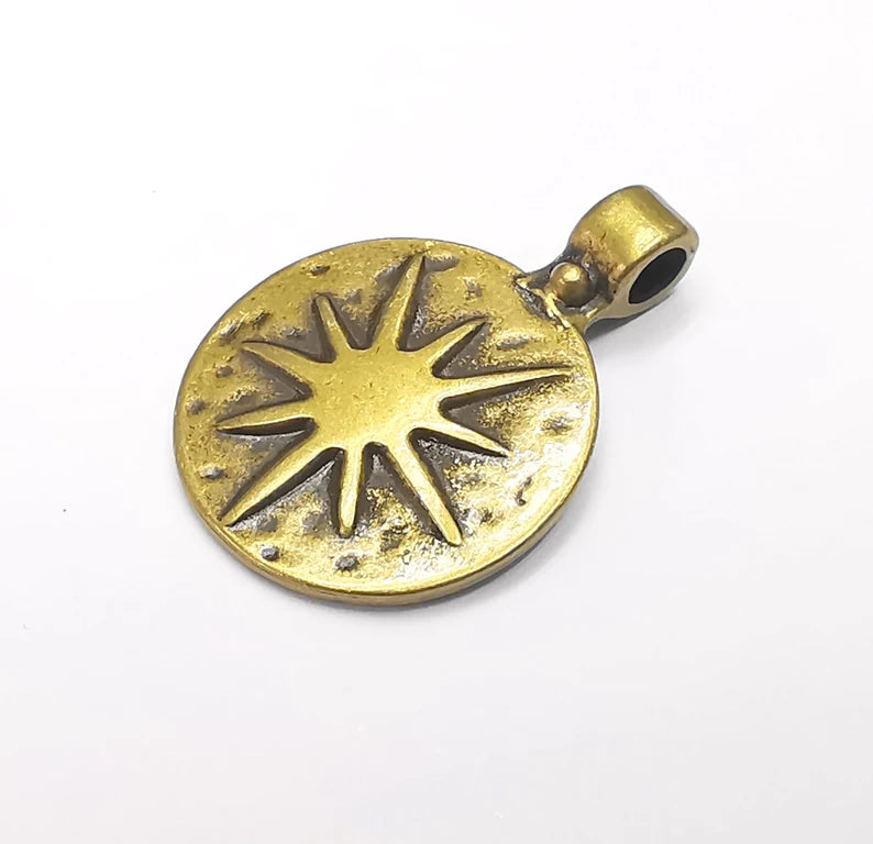 Star Charm, Sun Charms Antique Bronze Plated (32x22mm) G28645