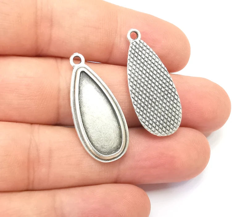 Teardrop Charm Bezel, Resin Blank, Mosaic Pendant Frame, Cabochon Base,Dry Flower Setting,Antique Silver Plated (25x10mm) G28654
