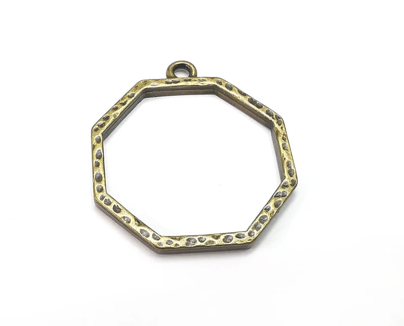 Octagon Charms Antique Bronze Plated Hammered Charms (33x29mm) G28534