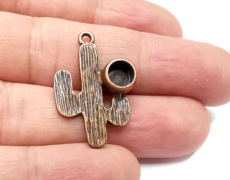 Cactus Charms Pendant Bezel, Resin Blank, inlay Mounting, Mosaic Frame Cabochon Base Dry Flower Setting, Antique Copper Plated (6mm) G28676
