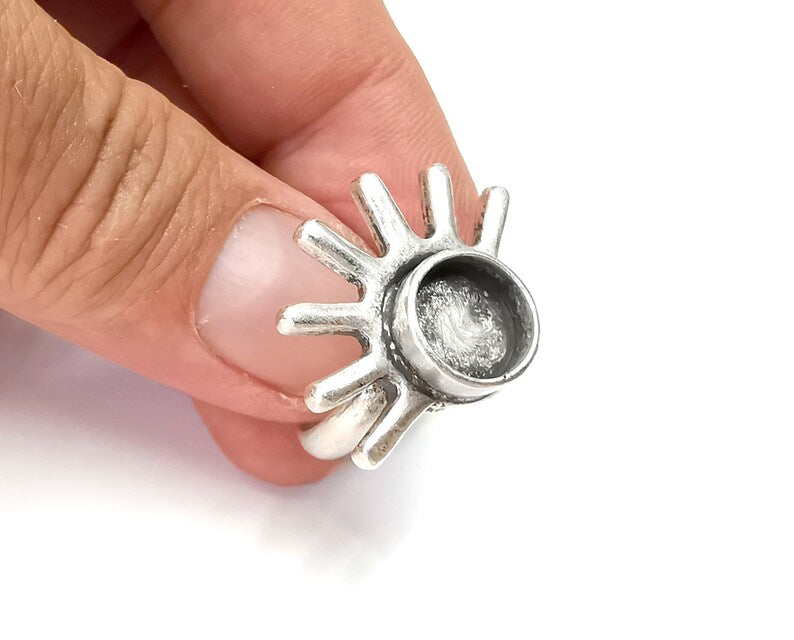 Sun Ring Blanks Settings, Cabochon Mounting, Adjustable Resin Ring Base Bezels, Antique Silver Plated Brass (10mm) G28541