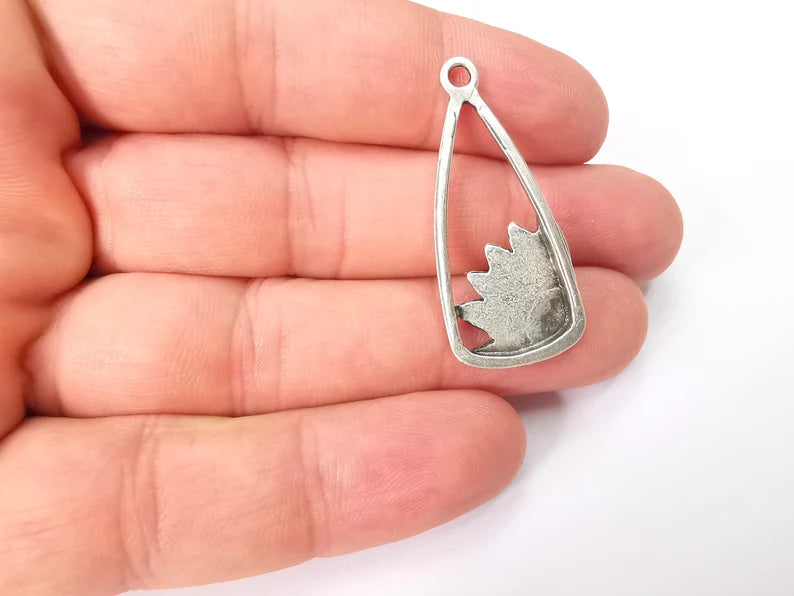 Flowers Charms, Sun flower Charms, Daisy Charms, Antique Silver Plated Plants Charms (38x16mm) G28594