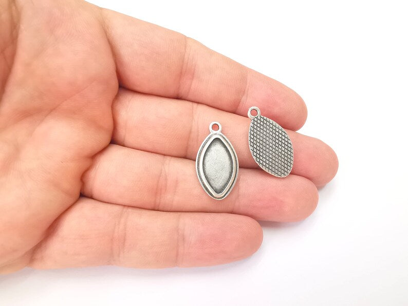 Marquise Charm Bezel, Resin Blank, inlay Mounting, Mosaic Pendant Frame, Cabochon Base,Dry Flower Setting, Antique Silver (18x10mm) G28601
