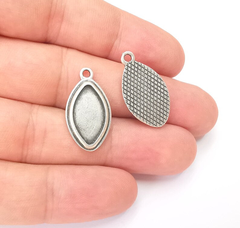 Marquise Charm Bezel, Resin Blank, inlay Mounting, Mosaic Pendant Frame, Cabochon Base,Dry Flower Setting, Antique Silver (18x10mm) G28601