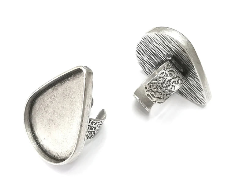Drop Ring, Ring Blank Setting, Cabochon Mounting, Adjustable Resin Base Bezels, Antique Silver Plated (40x30mm) G28636