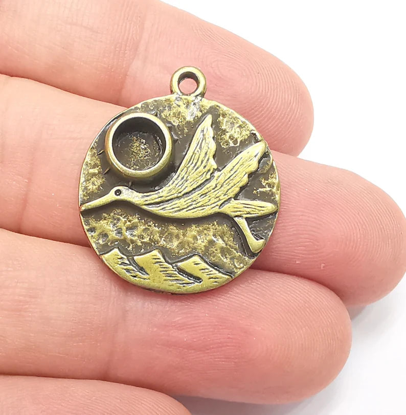 Stork and Mountains Charms Pendant Bezel, Resin Blank, inlay Mounting, Mosaic Frame Cabochon Base, Antique Bronze Plated (6mm) G28644