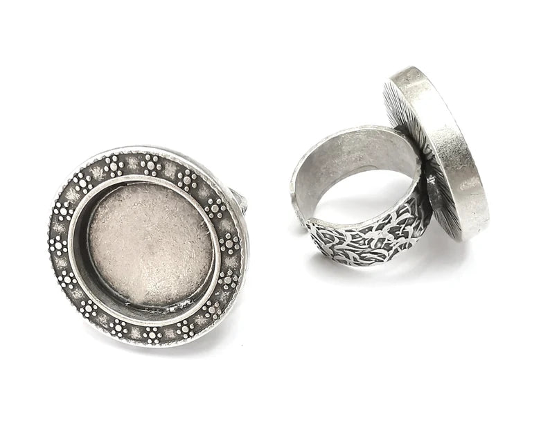 Flower Round Ring, Flat Blank Setting, Cabochon Mounting, Adjustable Resin Base Bezels, Antique Silver Plated (20mm) G28647